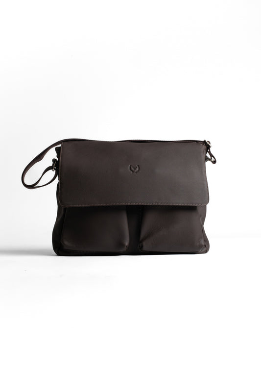 Bolsa Carteiro Couro Com 2 Bolsos Aba Lisa - Cafe
