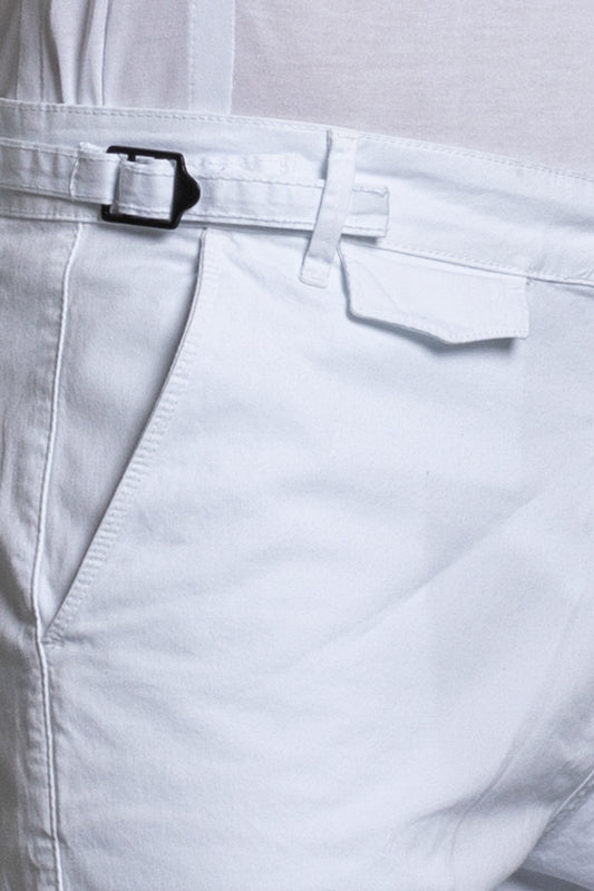 Bermuda Chino Com Ajuste - Branco