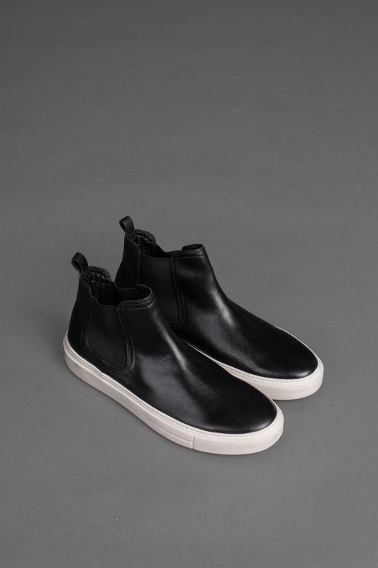 Bota Chelsea de Couro - Preto