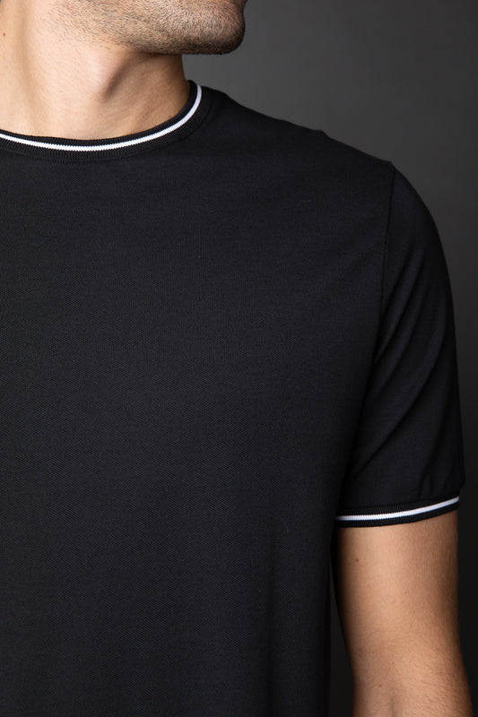 Camiseta Manga Curta Slim Pique Friso Duplo - Preto