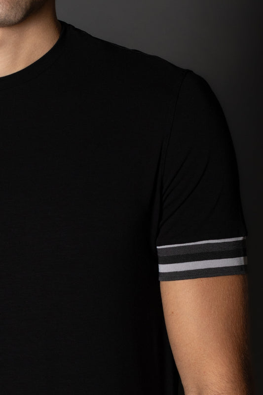 Camiseta Manga Curta Slim Faixa Manga - Preto