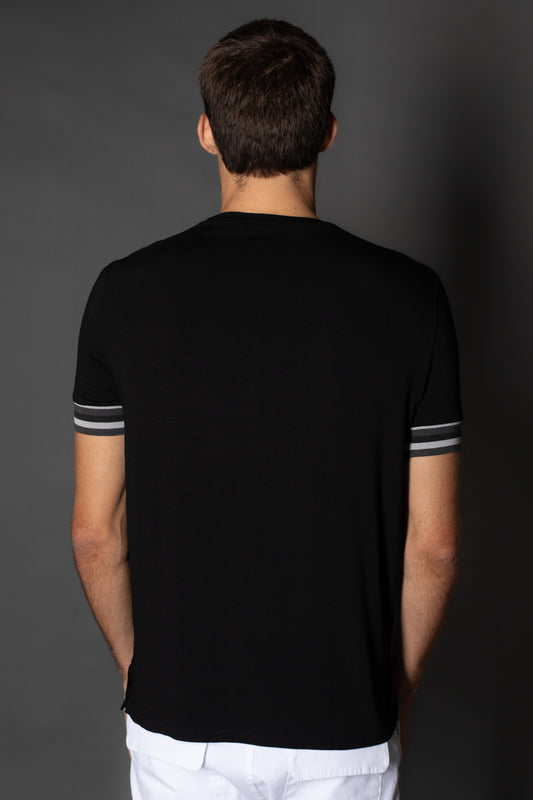 Camiseta Manga Curta Slim Faixa Manga - Preto