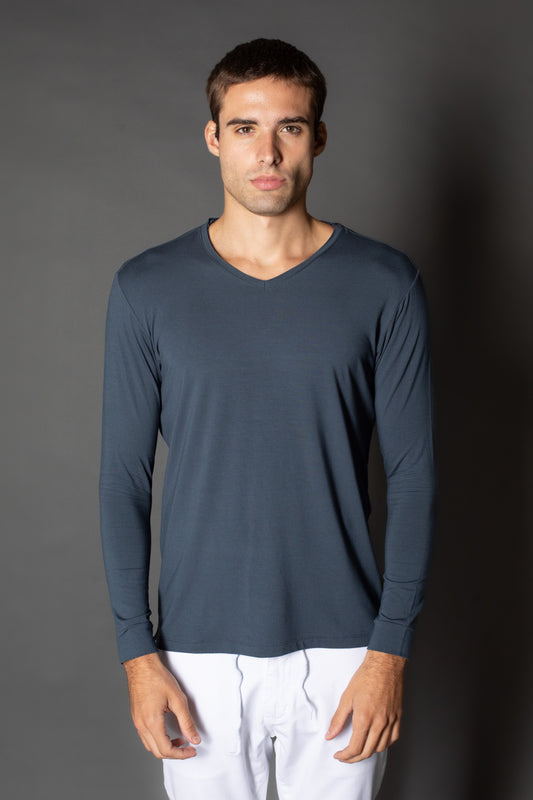 Camiseta Manga Longa Gola Slim Gola v Corte a Fio - Cinza Escuro
