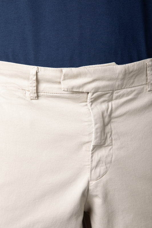 Calça Chino Bolso Faca Cós Alfaiataria - Bege