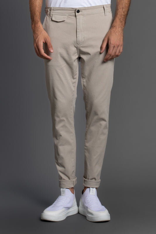 Calça Chino Slim Com Bolso Cargo - Khaki