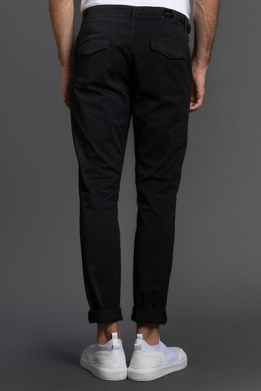 Calça Chino Slim Com Bolso Cargo - Preto