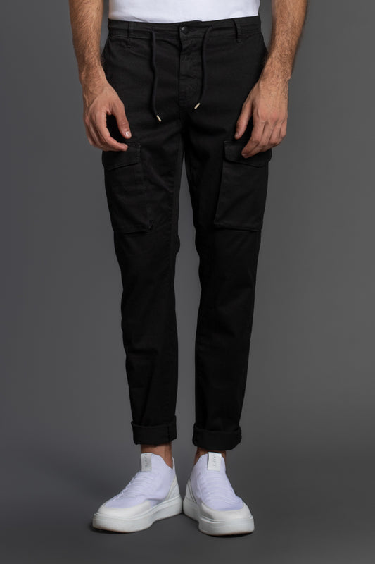 Calça Chino Slim Com Bolso Cargo - Preto