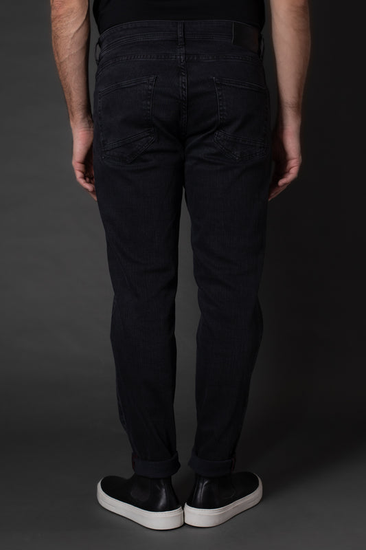 Calça Jeans Slim Com Detalhe Vermelho - Chumbo