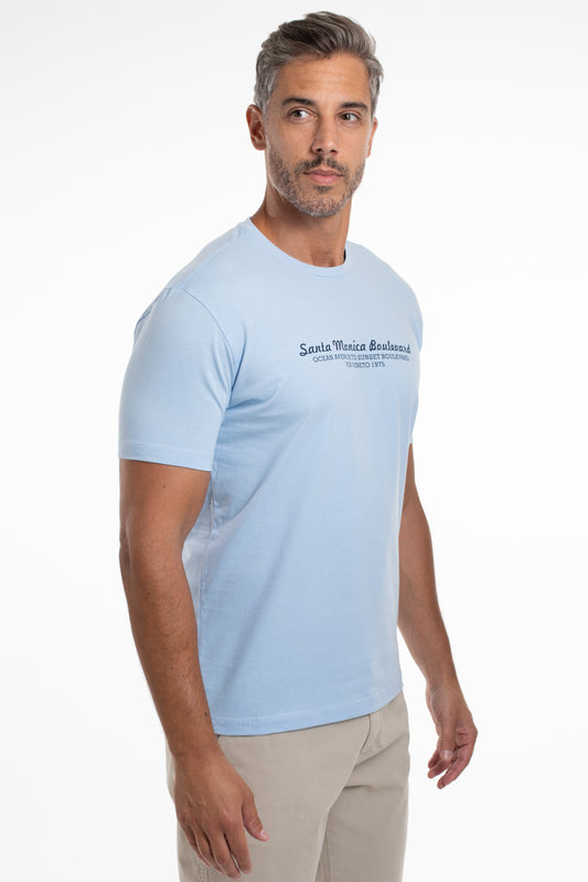 Camiseta Gola Careca Santa Monica Boulevard - Celeste