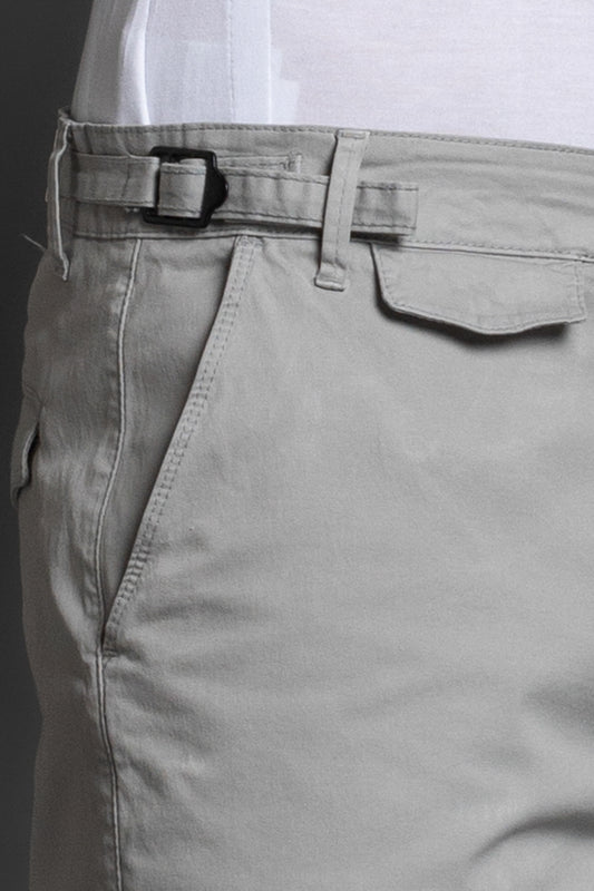 Bermuda Chino Com Ajuste - Cinza