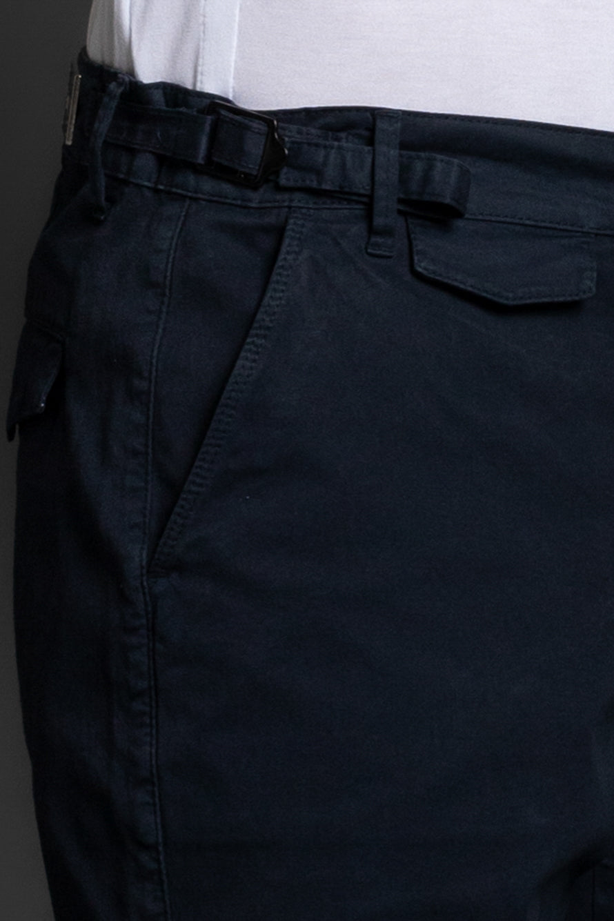 Bermuda Chino Com Ajuste - Azul Escuro