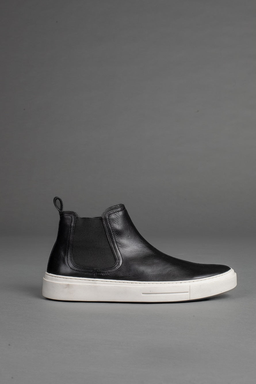 Bota Chelsea de Couro - Preto