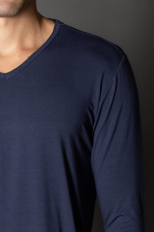Camiseta Manga Longa Gola Slim Gola v Corte a Fio - Marinho