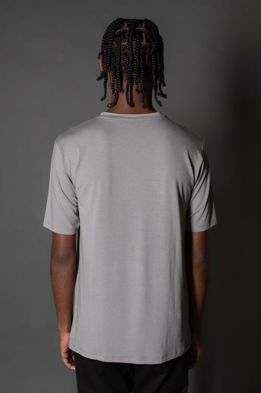 Camiseta Manga Curta Slim Gola v Corte a Fio - Cinza Claro