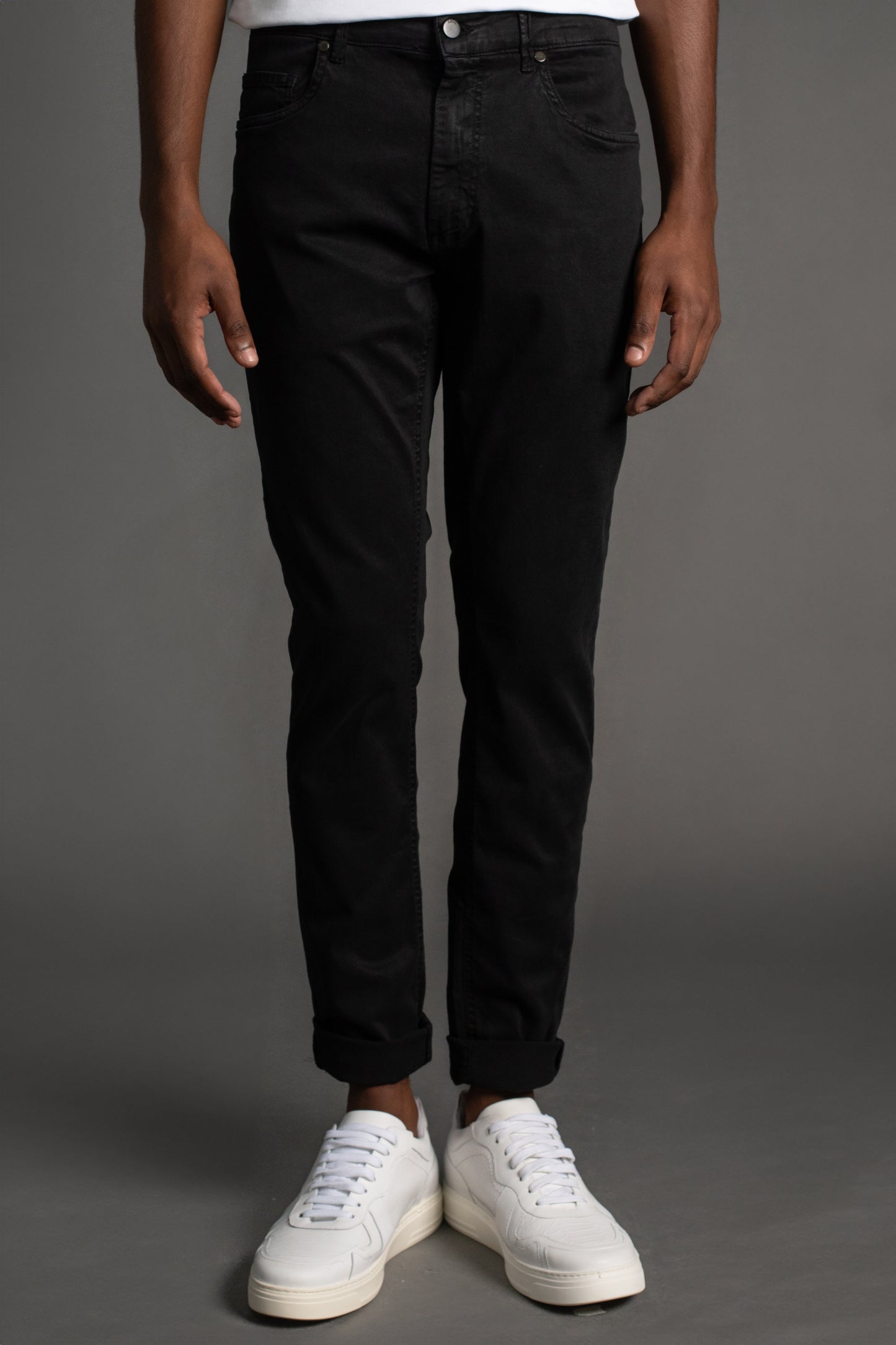 Calça Sarja 5 Bolsos Slim - Preto