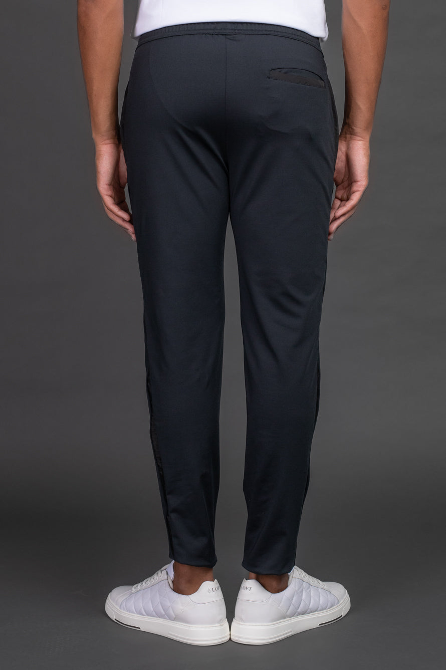 Calça Slim Com Faixa Lateral - Preto