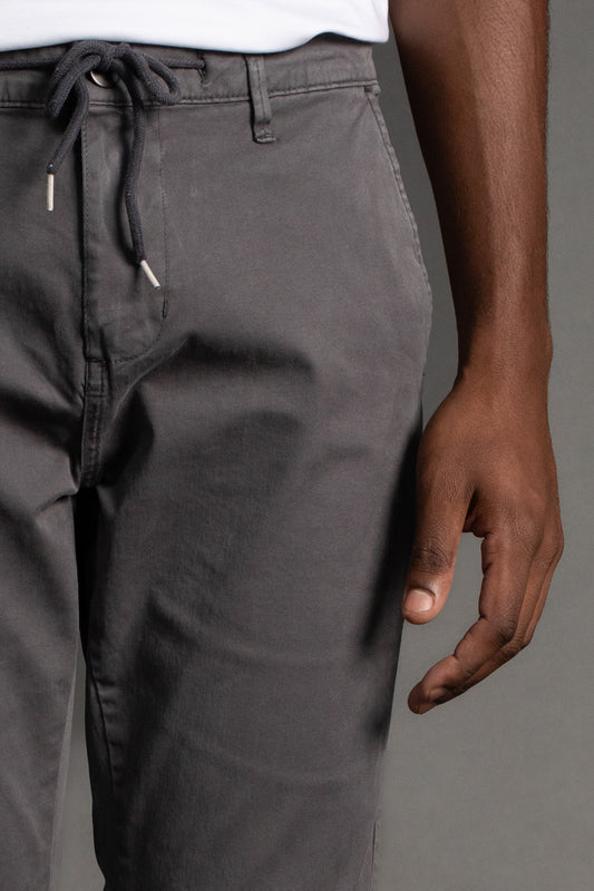 Calça Chino Slim Com Cordão - Grafite
