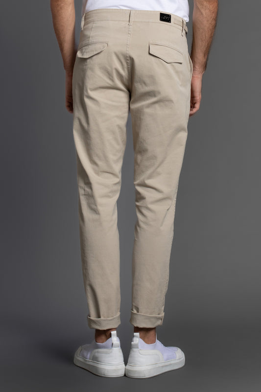 Calça Chino Slim Com Bolso Cargo - Bege