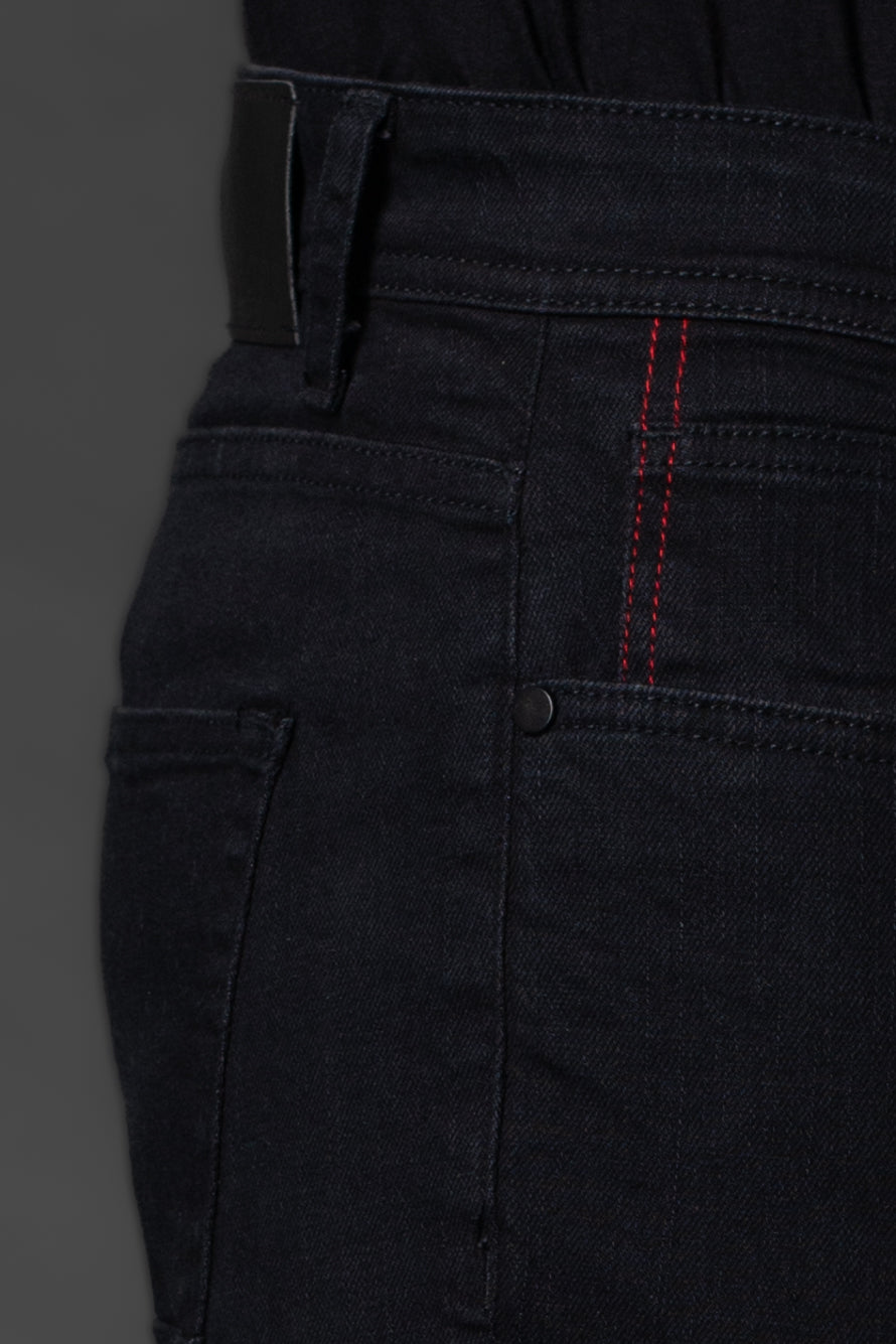 Calça Jeans Black Slim Com Detalhe Vermelho - Preto