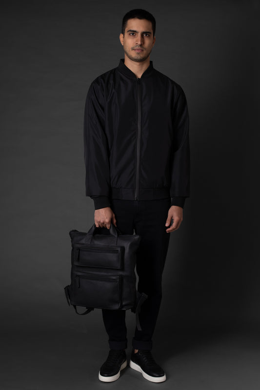 Jaqueta Bomber Com Bolsos e Zíper - Preto