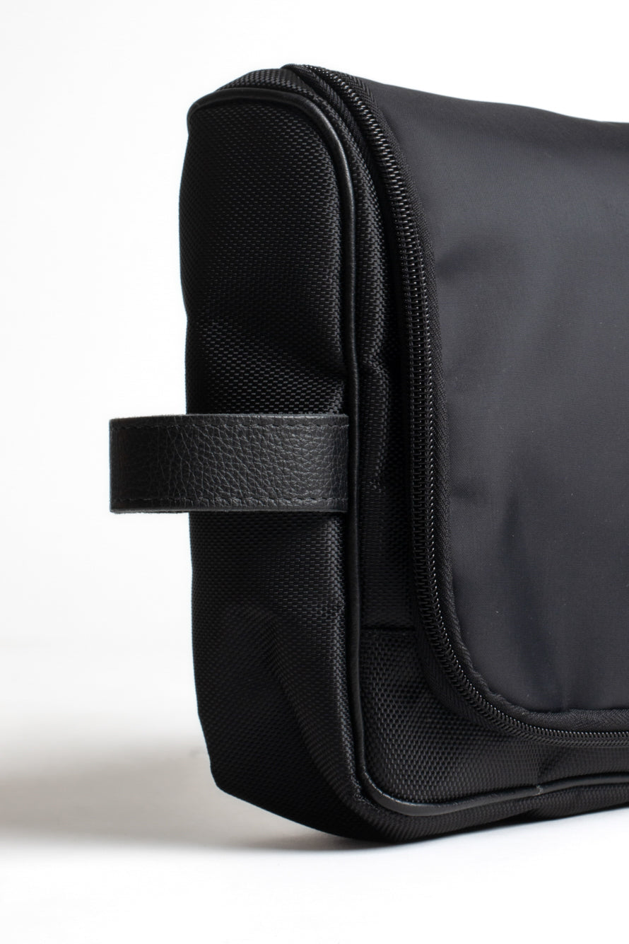 Necessaire Nylon De Pendurar - Preto