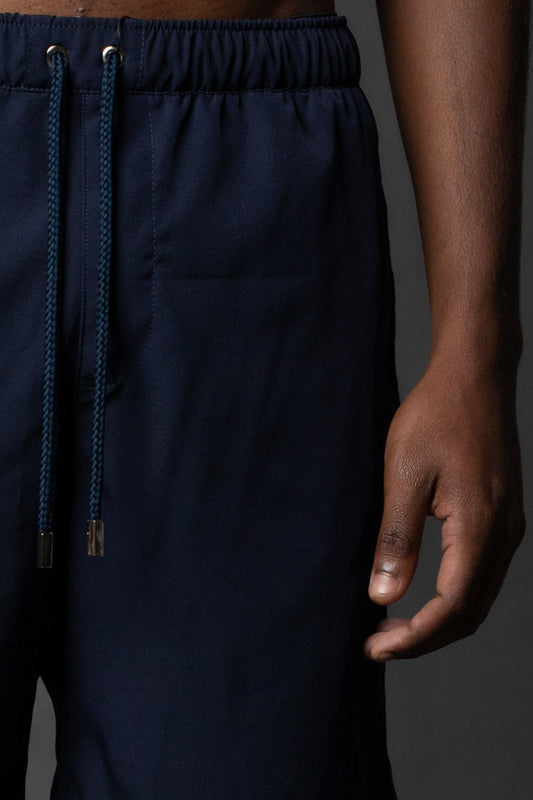 Shorts Liso Bolso Grande - Marinho