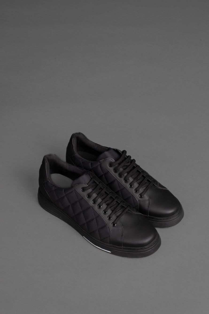 Tênis Nylon Matelasse - Preto