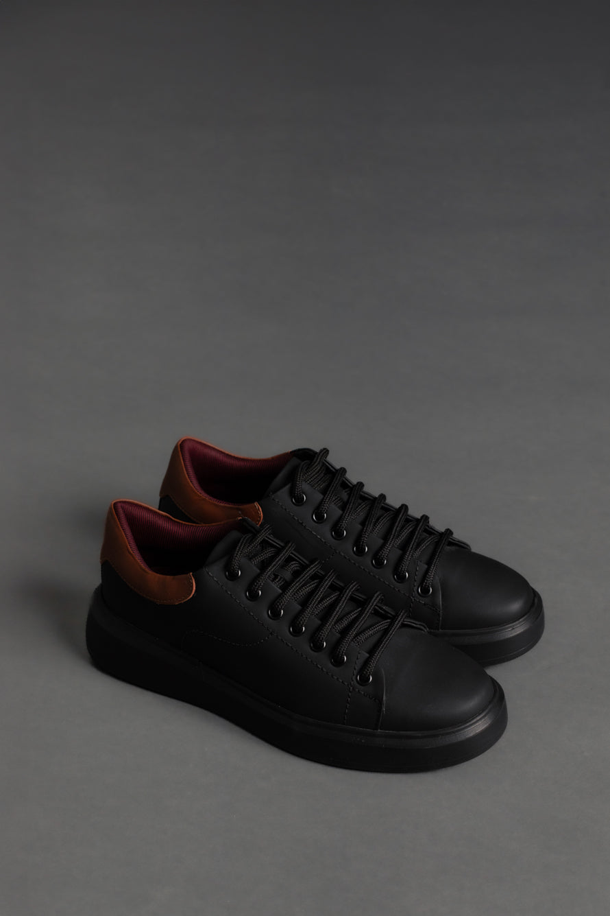 Tênis Couro Classic Bicolor - Preto