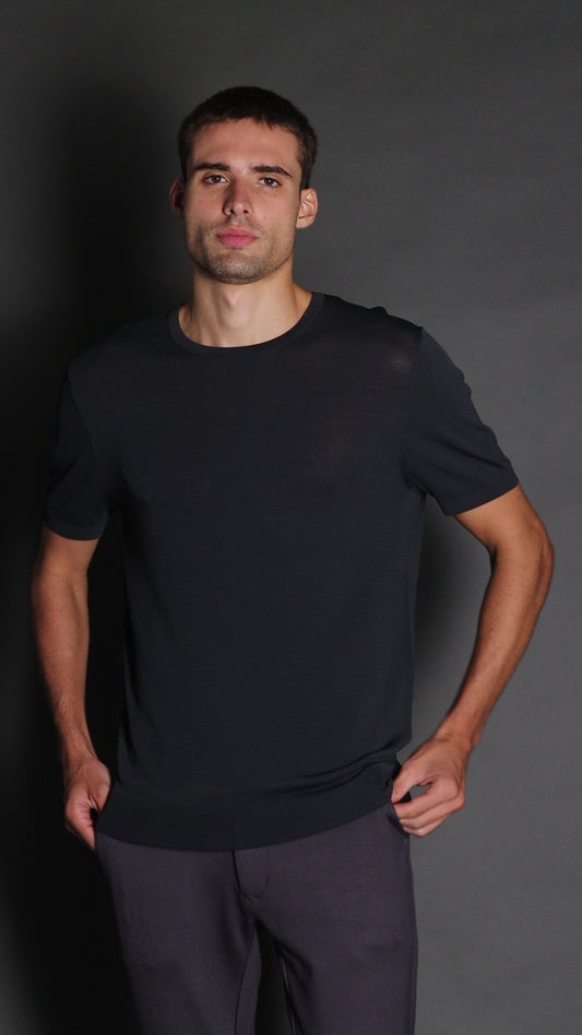 Camiseta Manga Curta Slim Gola Redonda Retilínea - Chumbo